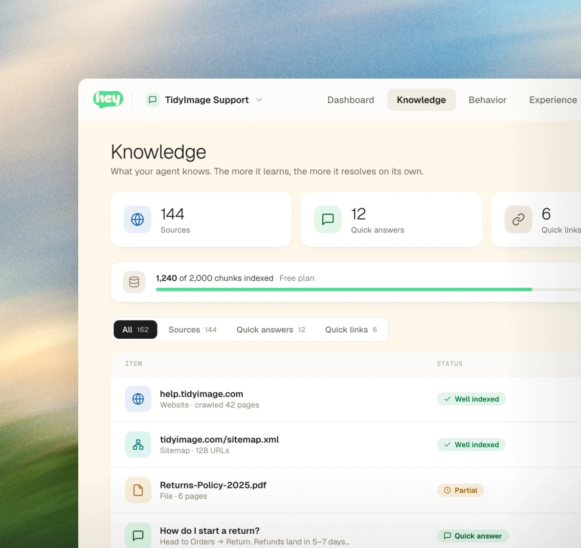 Knowledge dashboard showing sources, quick answers and indexed chunks.